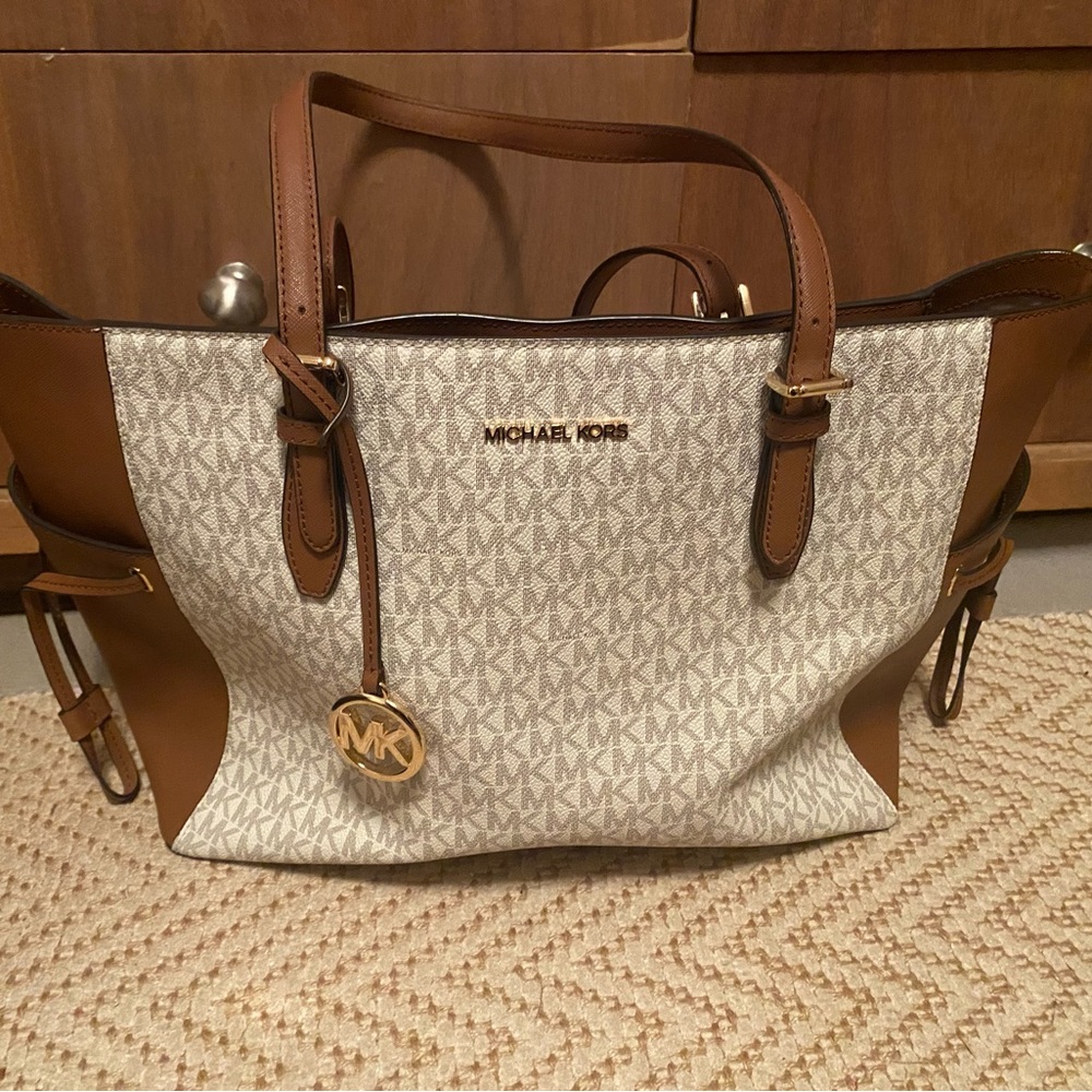 Michael Kors Bag, white and brown